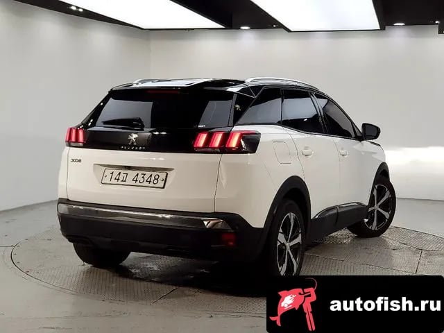 Peugeot 3008 3008 second generation 2019 года - вид 4