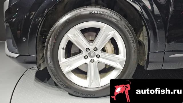 Audi Q8 Q8 (4M) 2020 года - вид 5