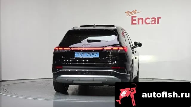 Audi Q4 e-tron Q4 e-Tron (F4) 2022 года - вид 4