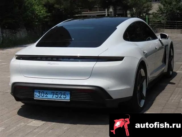 Porsche Taycan Taikan 2023 года - похожие автомобили