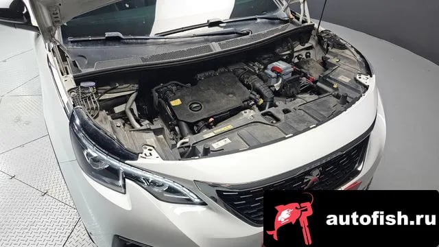 Peugeot 3008 3008 second generation 2019 года - вид 6