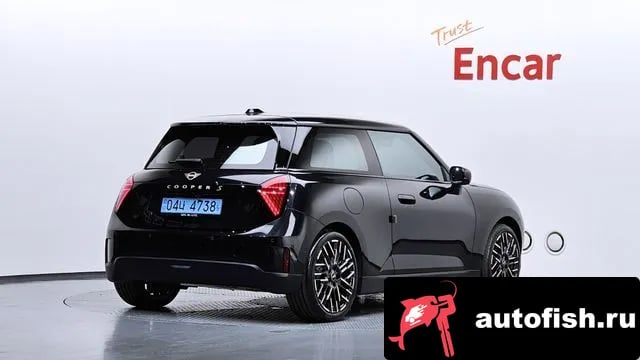Mini Cooper Cooper Electric 4th Generation 2024 года - вид 2