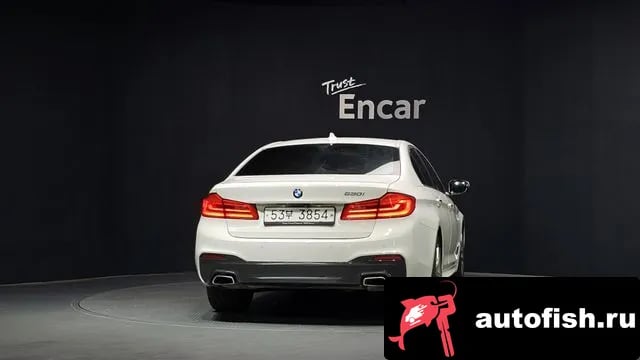 BMW 5-Series 5 Series (G30) 2018 года - вид 4