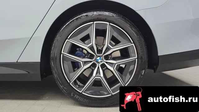BMW 5-Series 5 Series (G60) 2026 года - похожие автомобили