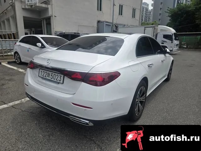 Mercedes-Benz E-Class E-Class W214 2025 года - вид 2