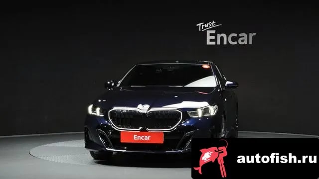 BMW 5-Series 5 Series (G60) 2025 года - вид 3