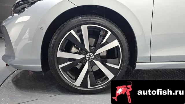 Volkswagen Golf Golf 8th Generation 2026 года - вид 4