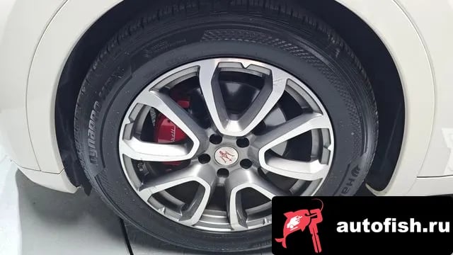 Maserati Levante Lebante 2018 года - вид 5