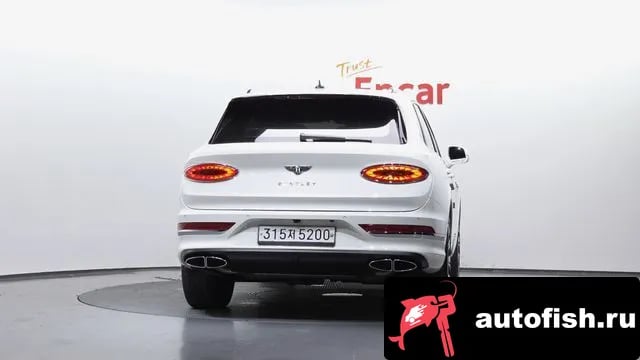 Bentley Bentayga Benteiga 2022 года - вид 4