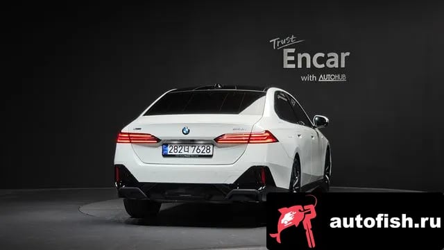 BMW 5-Series 5 Series (G60) 2025 года - вид 4