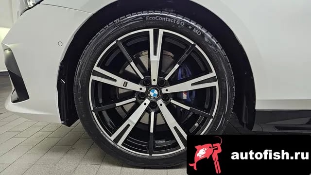 BMW 5-Series 5 Series (G60) 2025 года - вид 5
