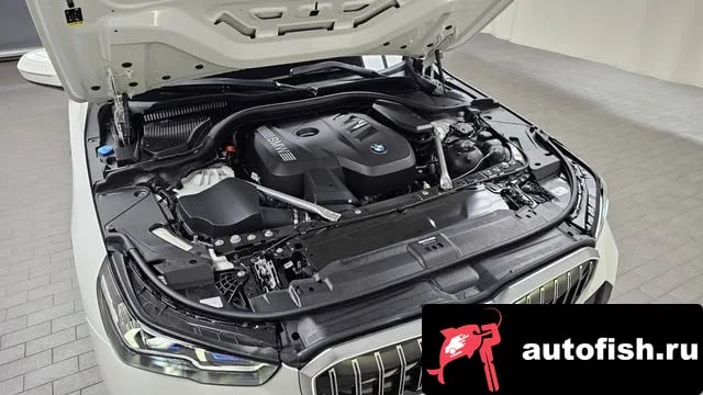 BMW 5-Series 5 Series (G60) 2025 года - вид 6