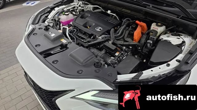 Lexus NX NX450h + 2nd generation 2025 года - похожие автомобили