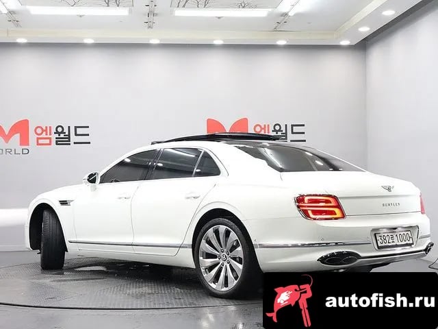 Bentley Flying Spur Flying Spur 3rd Generation 2021 года - вид 3