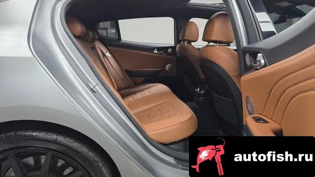Kia Stinger Stinger Meister 2023 года - похожие автомобили