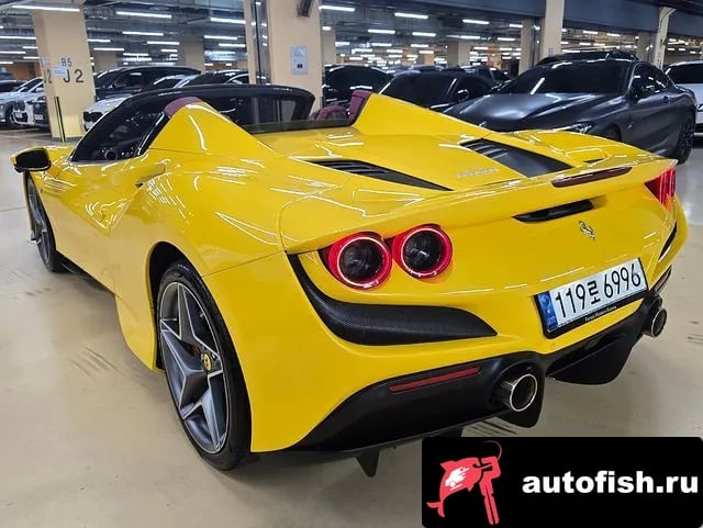 Ferrari F8 F8 Spider 2021 года - вид 3