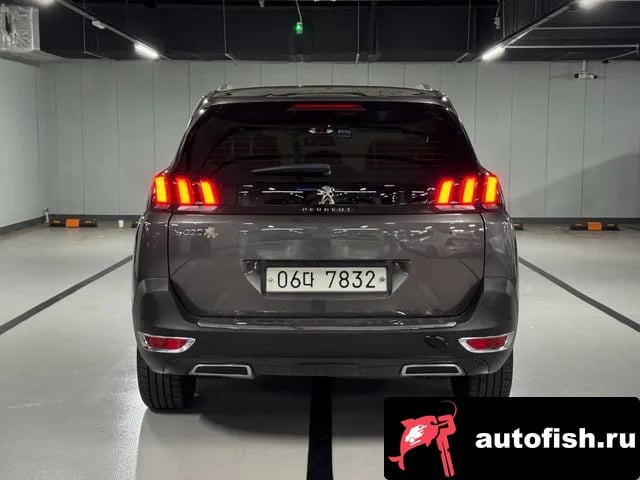Peugeot 5008 5008 second generation 2018 года - вид 4
