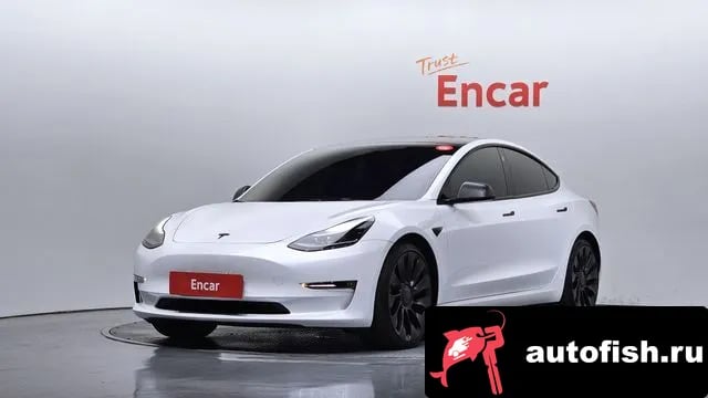 Tesla Model 3 Model 3 2022 года - автомобиль из Южной Кореи