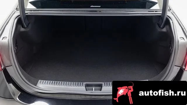 Mercedes-Benz E-Class E-Class W214 2025 года - похожие автомобили