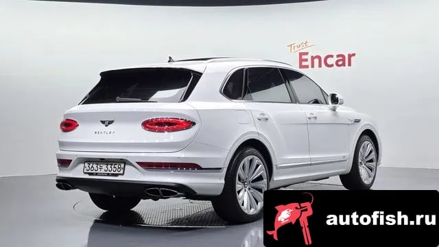 Bentley Bentayga Benteiga 2022 года - вид 2