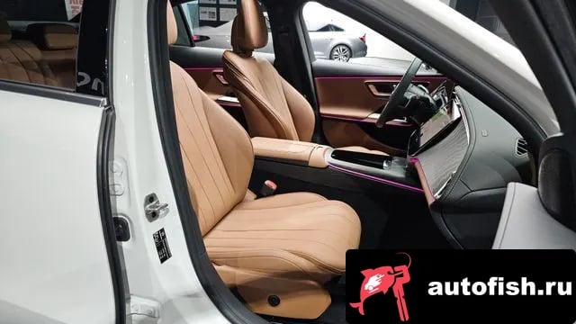 Mercedes-Benz E-Class E-Class W214 2025 года - похожие автомобили