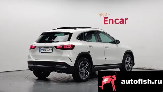 Mercedes-Benz GLA-Class GLA - Class H247 2023 года - вид 2
