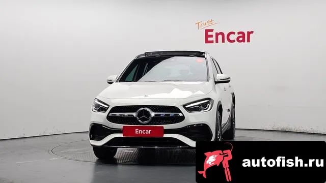 Mercedes-Benz GLA-Class GLA - Class H247 2023 года - вид 3