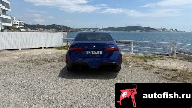 BMW M5 M5 (G90) 2026 года - вид 4