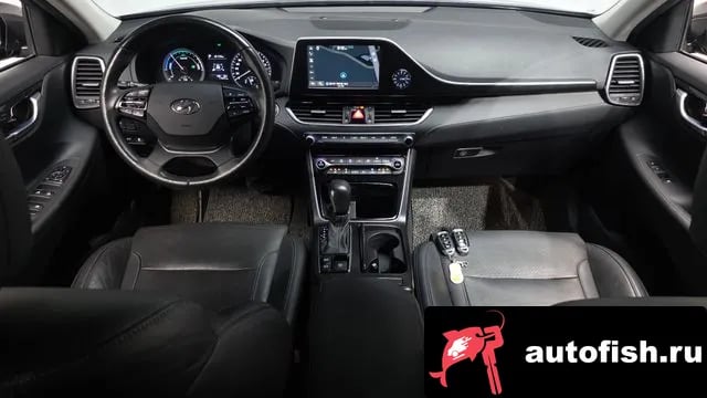 Hyundai Grandeur Granger IG Hybrid 2018 года - вид 6