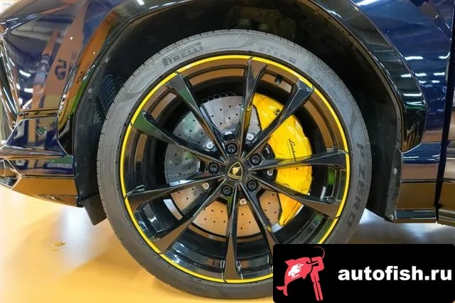 Lamborghini Urus Urus 2023 года - похожие автомобили