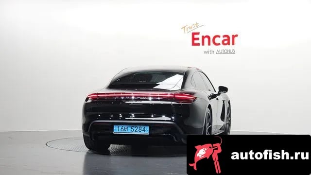 Porsche Taycan Taikan 2022 года - вид 4