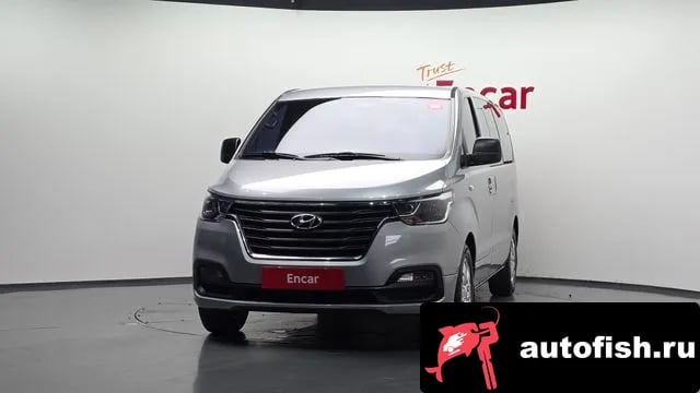 Hyundai Starex The New Grand Starex 2018 года - вид 3
