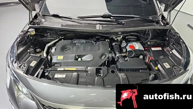 Peugeot 5008 5008 second generation 2018 года - вид 6