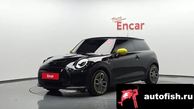 Mini Cooper Cooper Electric 2023 года - автомобиль из Южной Кореи