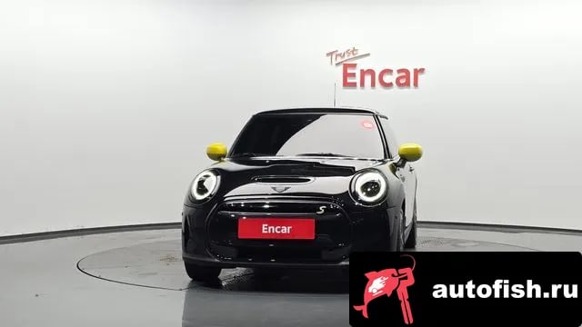 Mini Cooper Cooper Electric 2023 года - вид 3