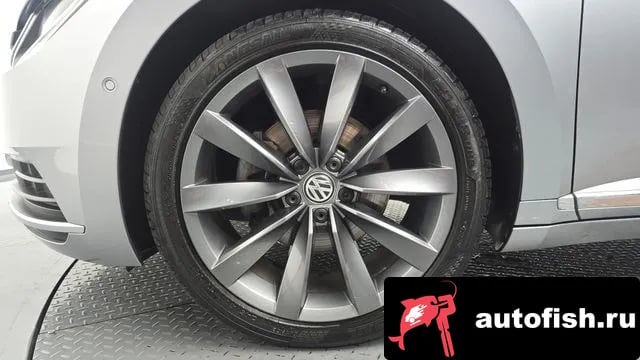 Volkswagen Arteon Atheon 2020 года - вид 5