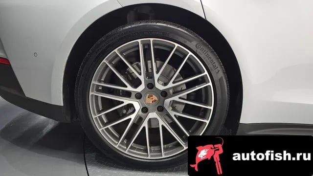 Porsche Panamera Panamera (976) 2025 года - вид 4