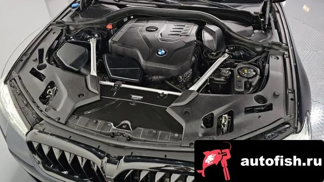 BMW 5-Series 5 Series (G30) 2023 года - вид 6