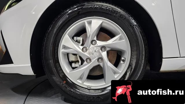 Hyundai AVANTE Avante (CN7) 2023 года - вид 5