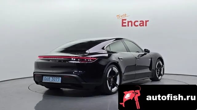 Porsche Taycan Taikan 2024 года - вид 2