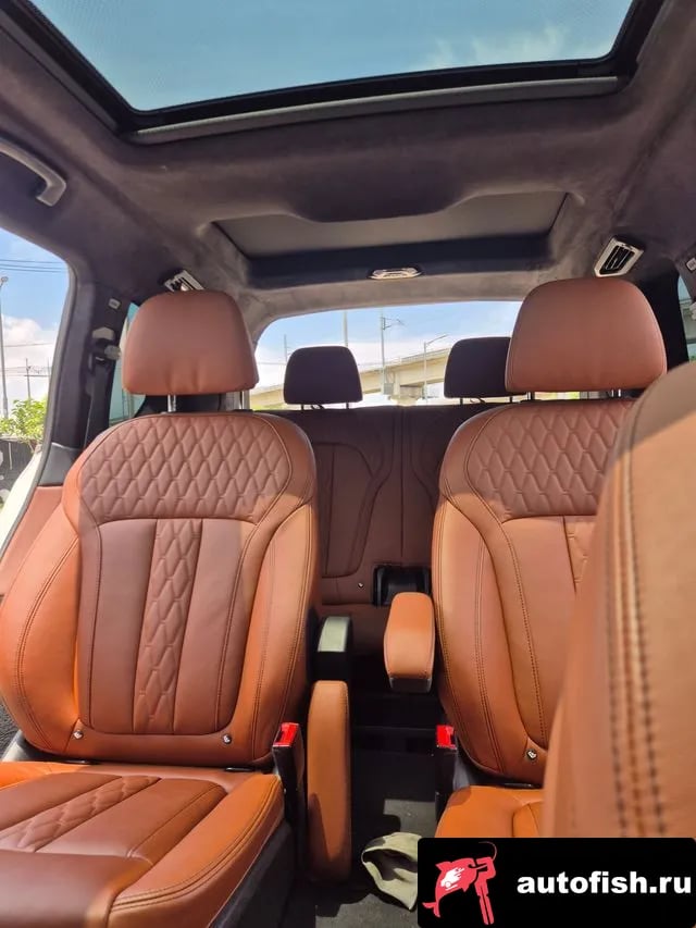 BMW X7 X7 (G07) 2023 года - автомобиль из Южной Кореи