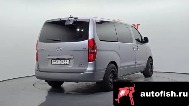 Hyundai Starex The New Grand Starex 2019 года - вид 2