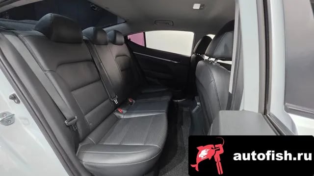 Hyundai AVANTE The New Avante AD 2019 года - похожие автомобили