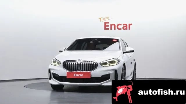 BMW 1-Series 1 Series (F40) 2021 года - вид 3
