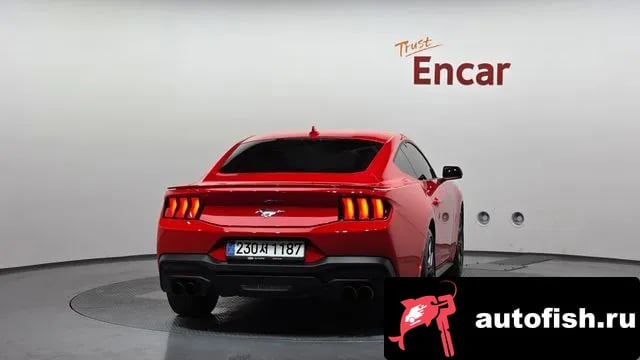 Ford Mustang Mustang 7th Generation 2025 года - вид 4