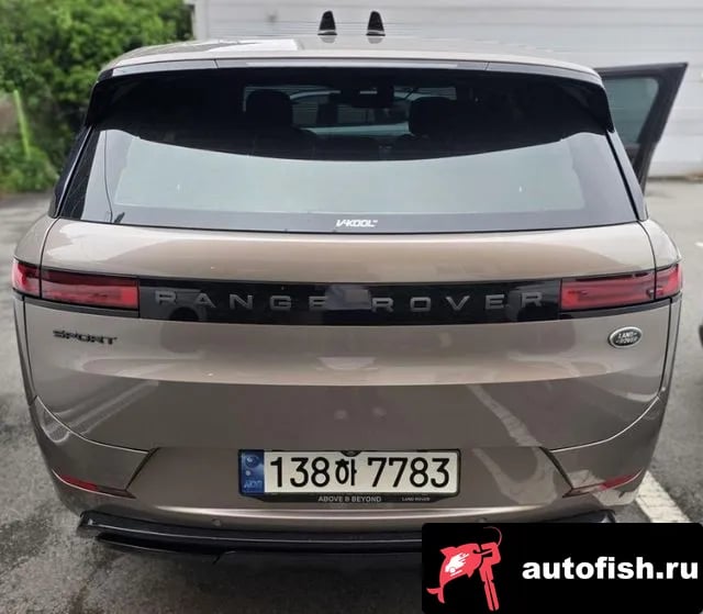 Land Rover Range Rover Sport Range Rover Sport 3rd Generation 2023 года - вид 2