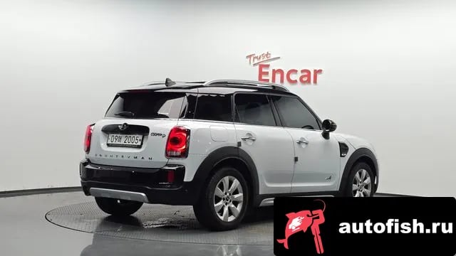 Mini Countryman Cooper D Country Man 2018 года - вид 1