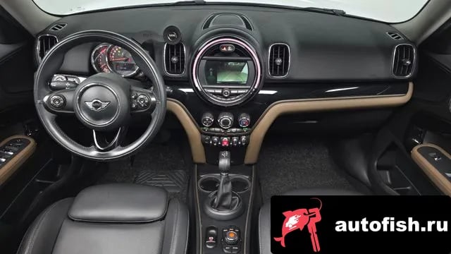 Mini Countryman Cooper D Country Man 2018 года - вид 6