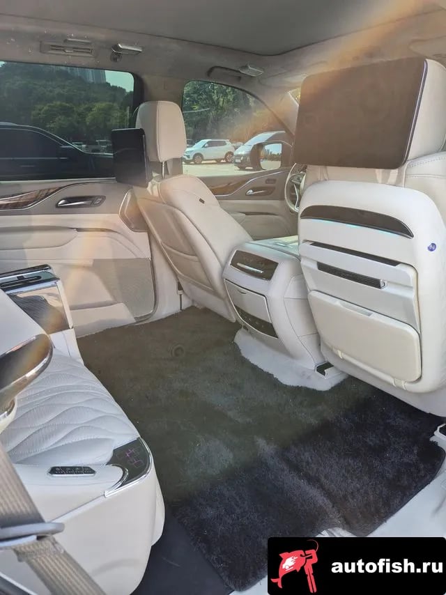 Cadillac Escalade Escalade 5th Generation 2022 года - вид 5