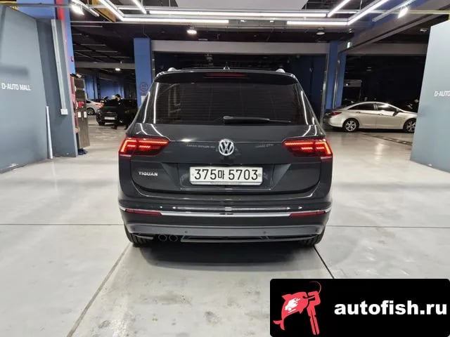 Volkswagen Tiguan Tiguan second Generation 2020 года - вид 4